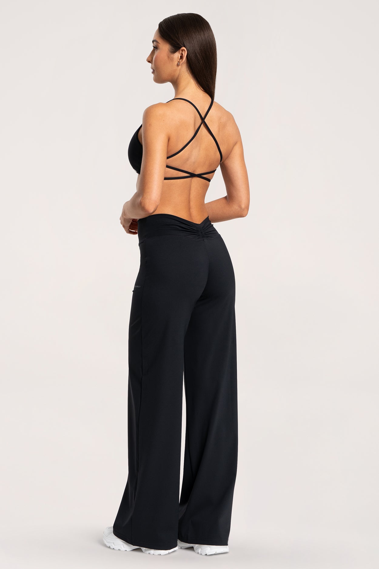 Hlače booty tie UN1FORM black