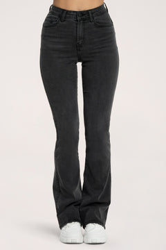 Zvonolike traperice perfect slim black long