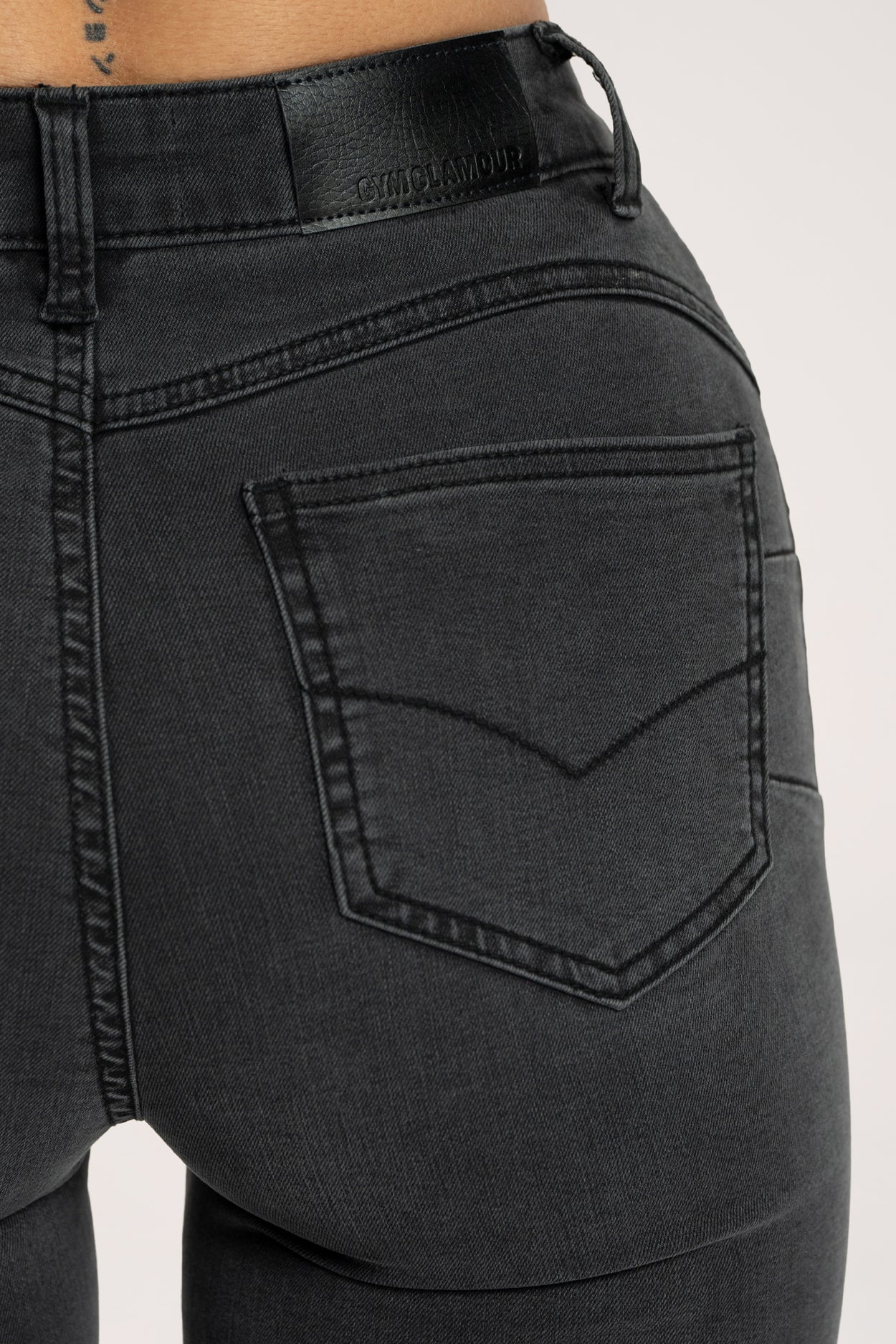 Zvonolike traperice perfect slim black long