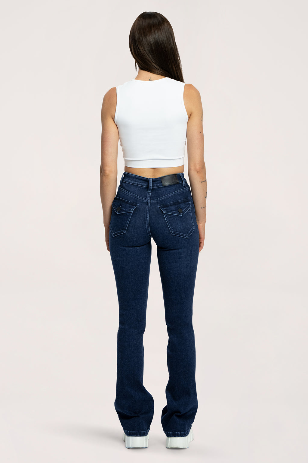 Zvonolike traperice push up navy blue