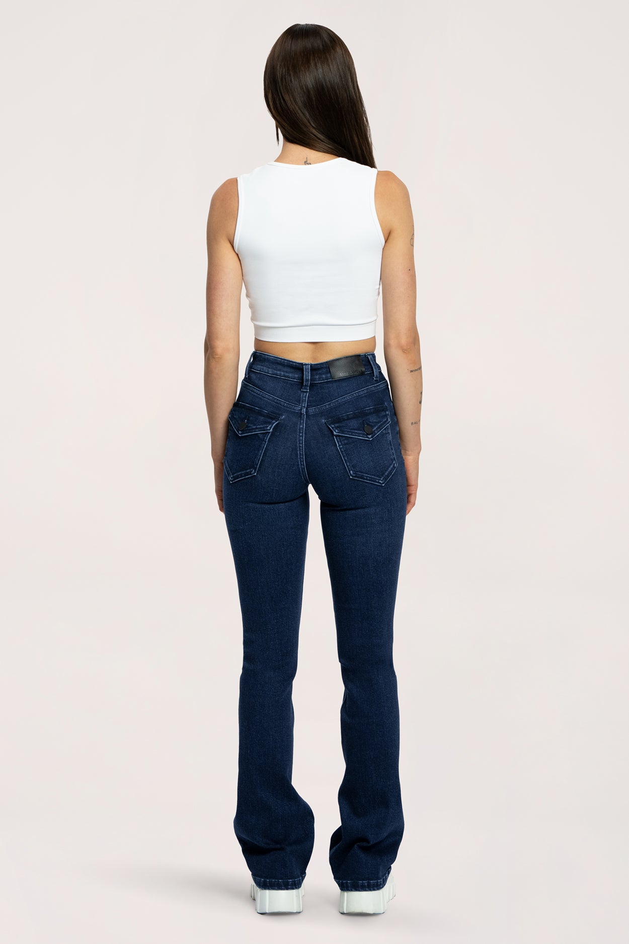Zvonolike traperice push up navy blue
