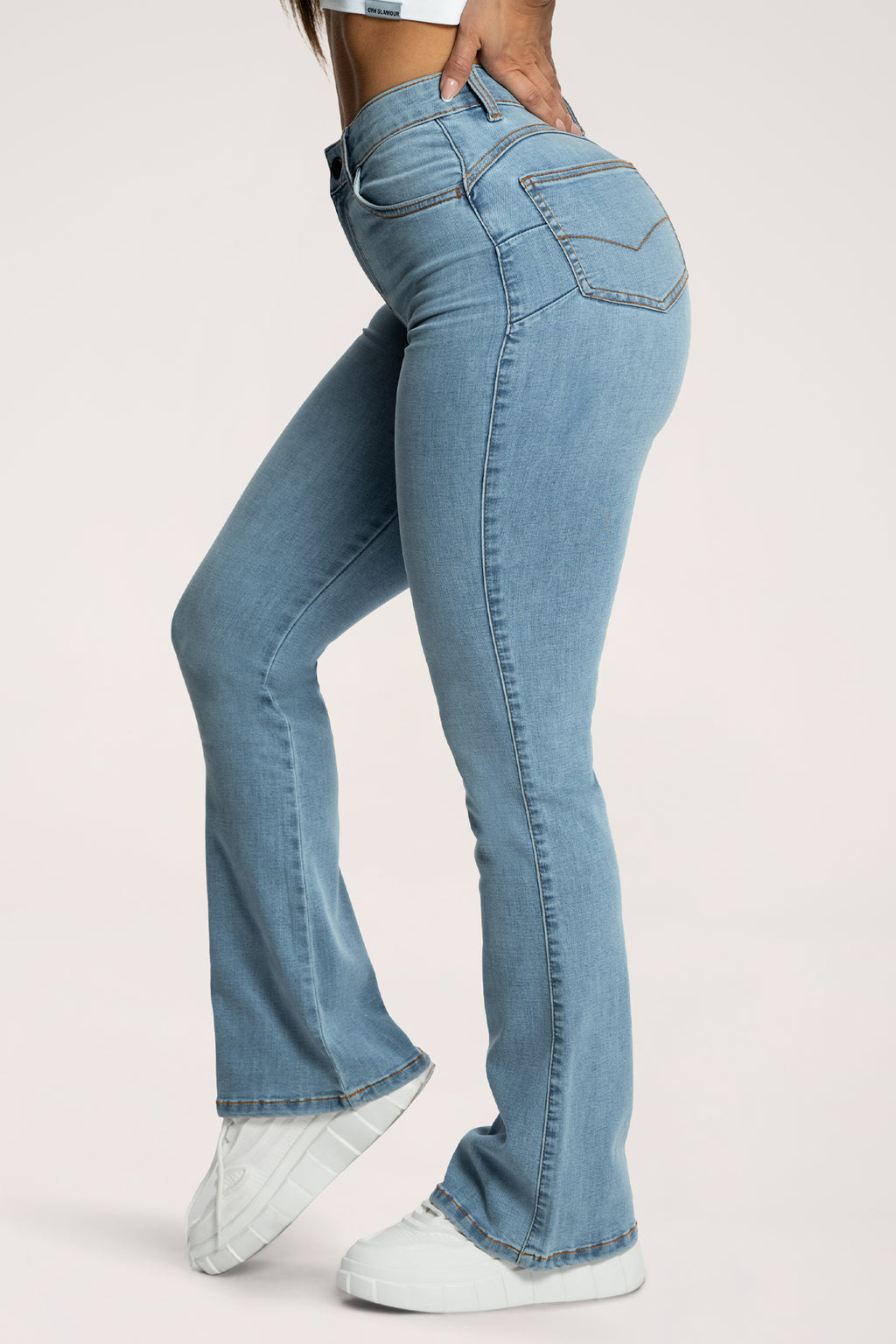 Zvonolike traperice perfect slim light blue