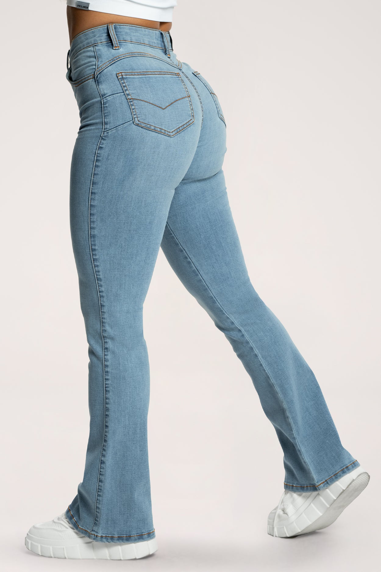 Zvonolike traperice perfect slim light blue