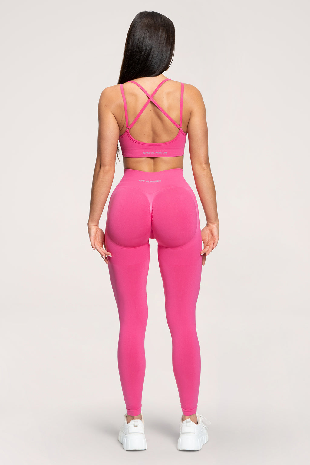 Tajice fake BBL hot pink
