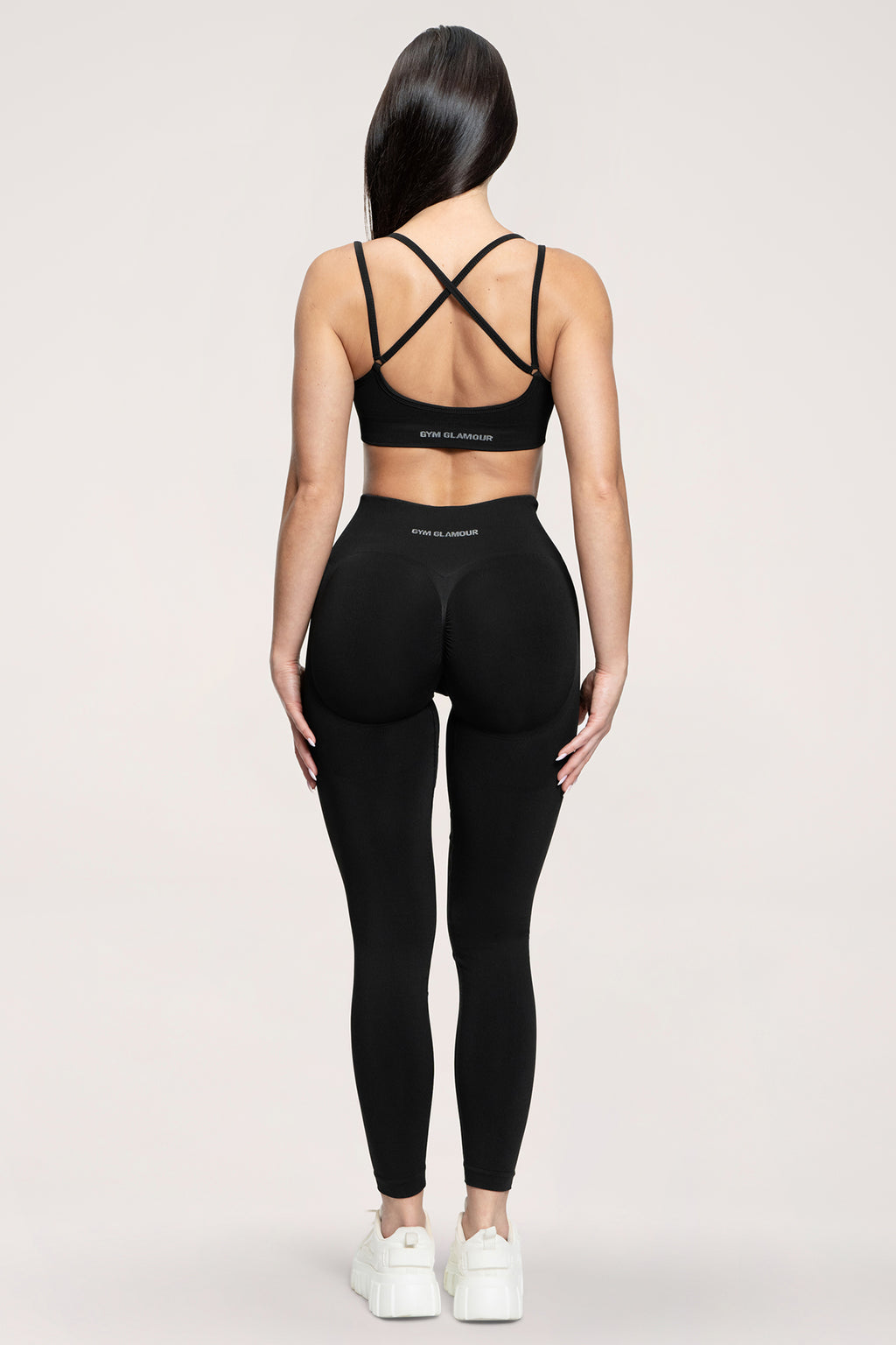 Tajice fake BBL black