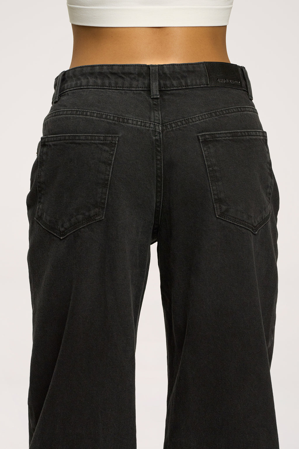 Traperice boyfriend black