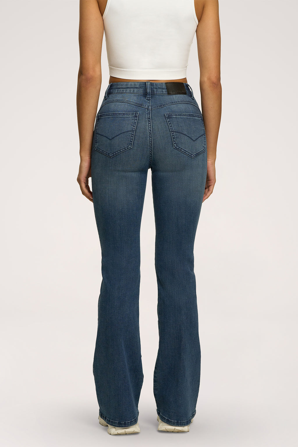 Zvonolike traperice perfect slim navy blue