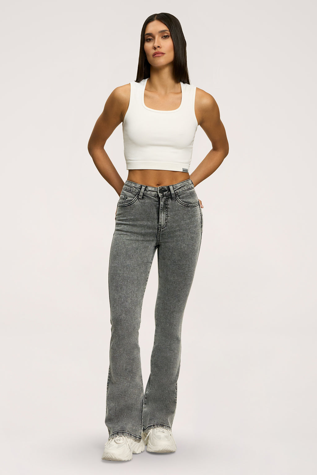 Zvonolike traperice perfect slim light grey