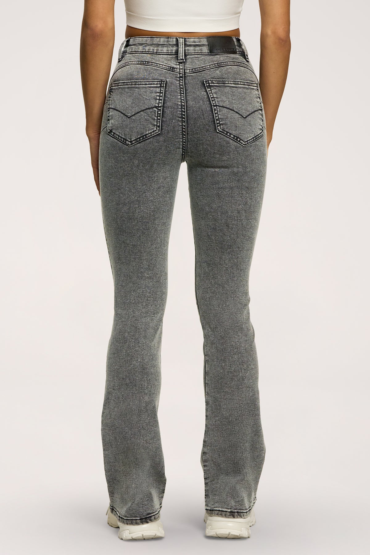 Zvonolike traperice perfect slim light grey