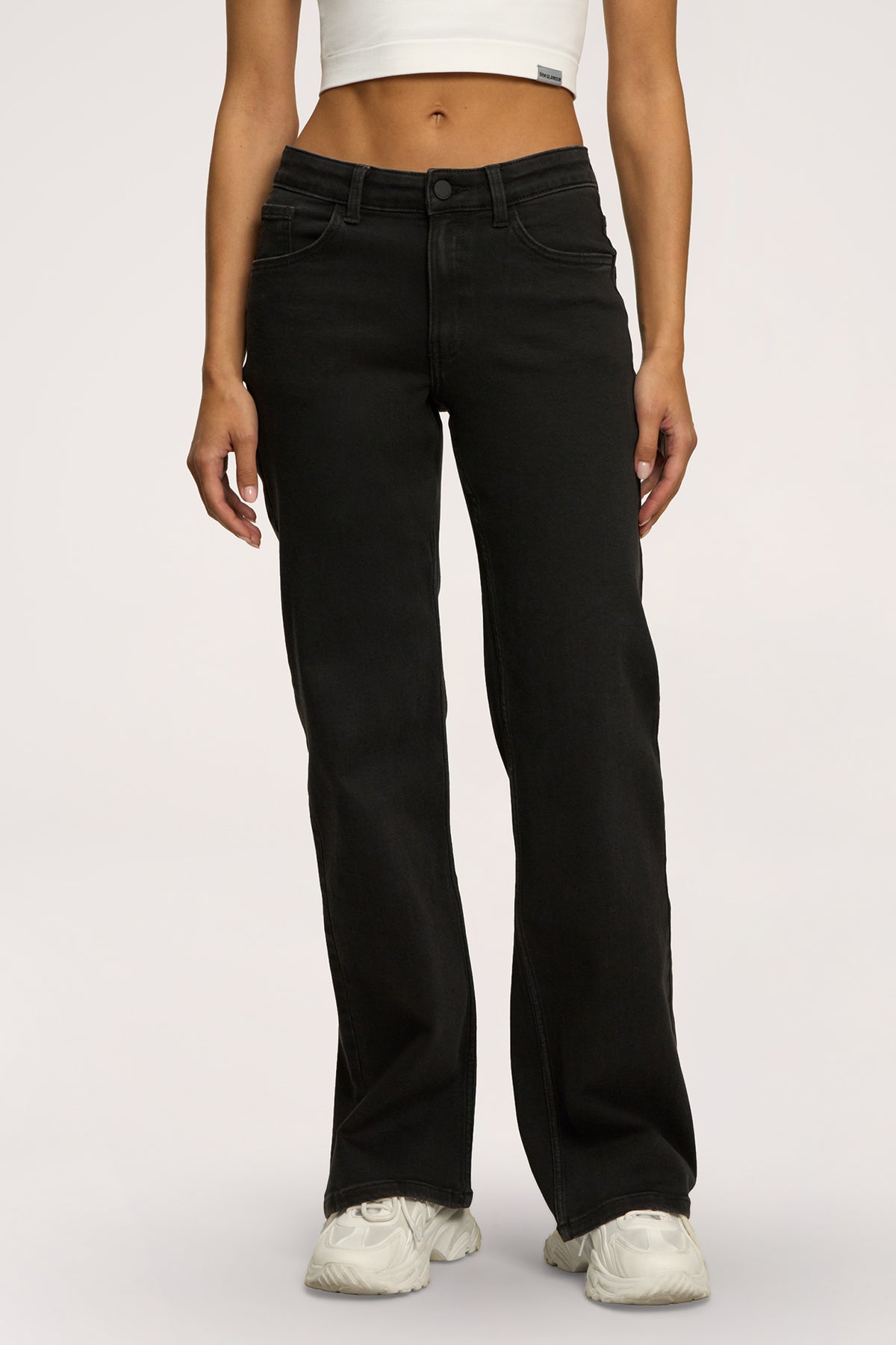 Wide traperice s niskim strukom black