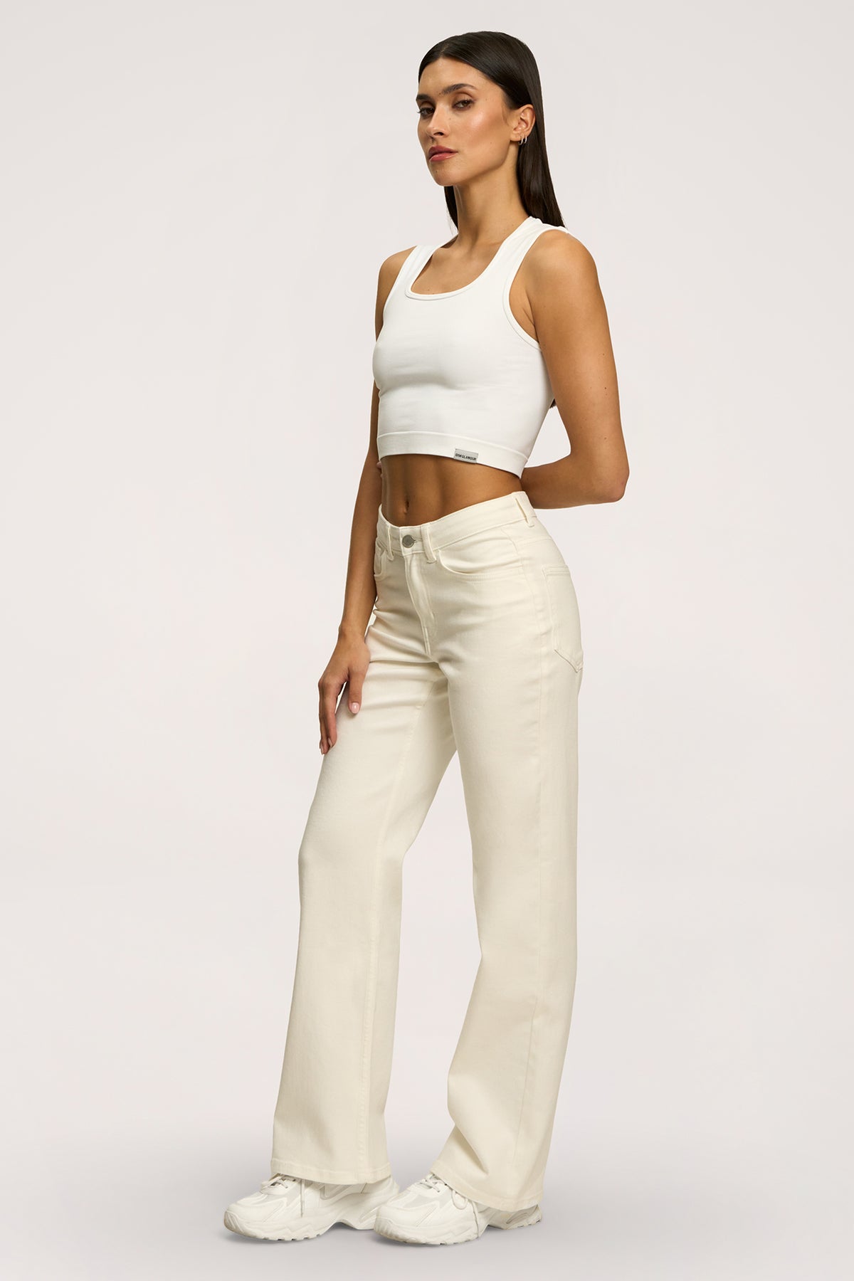 Wide traperice s niskim strukom off white