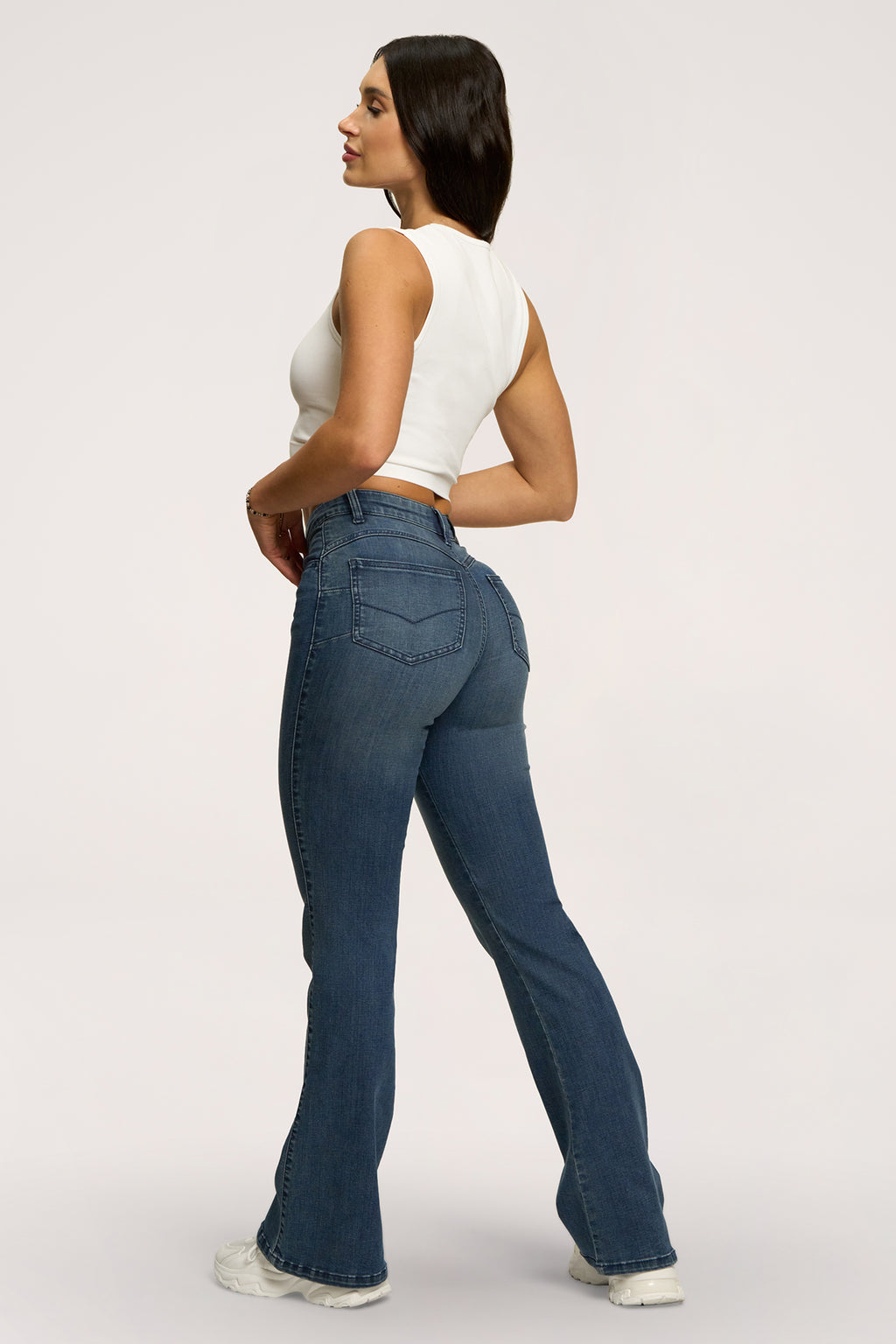 Zvonolike traperice perfect slim navy blue