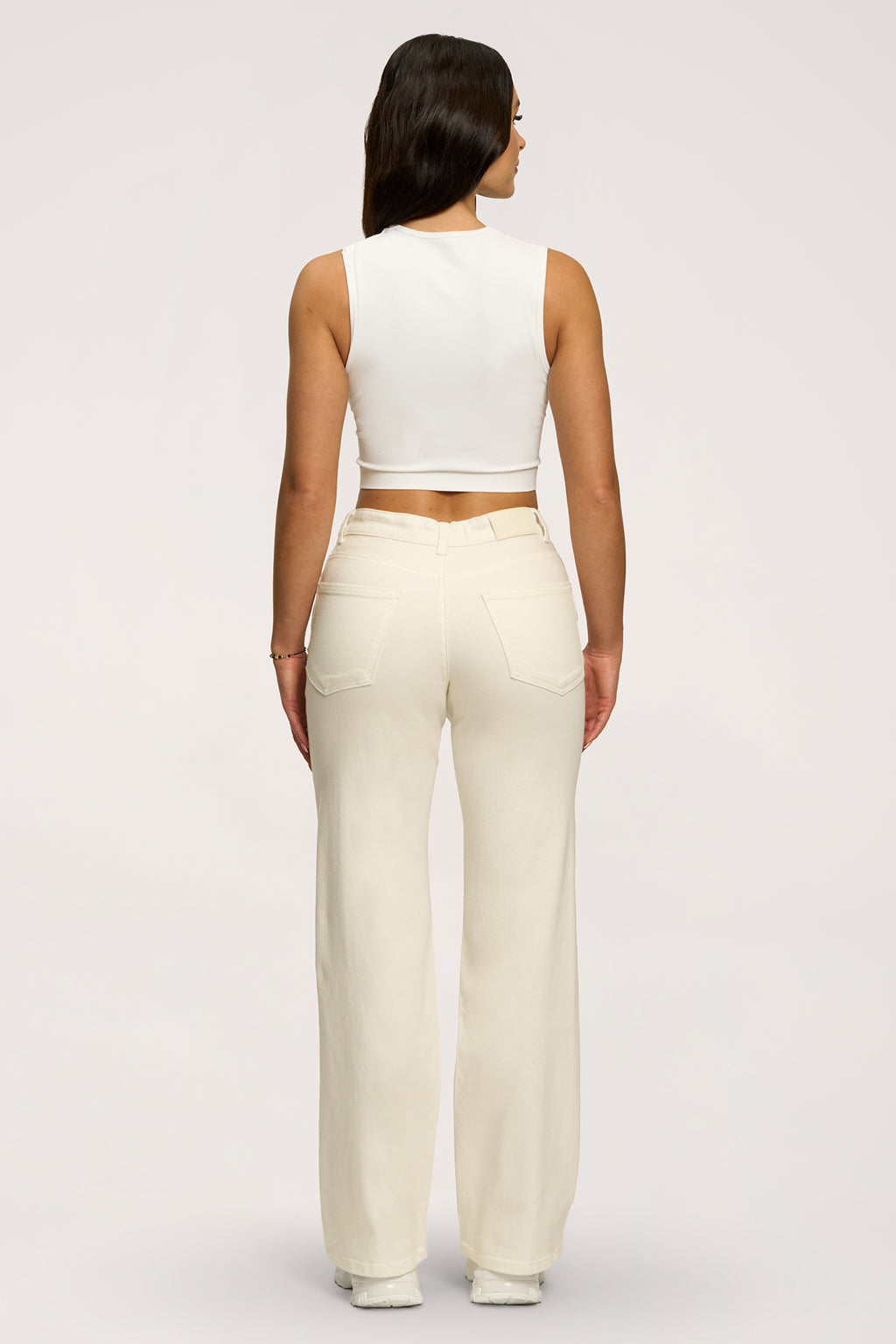 Wide traperice s niskim strukom off white