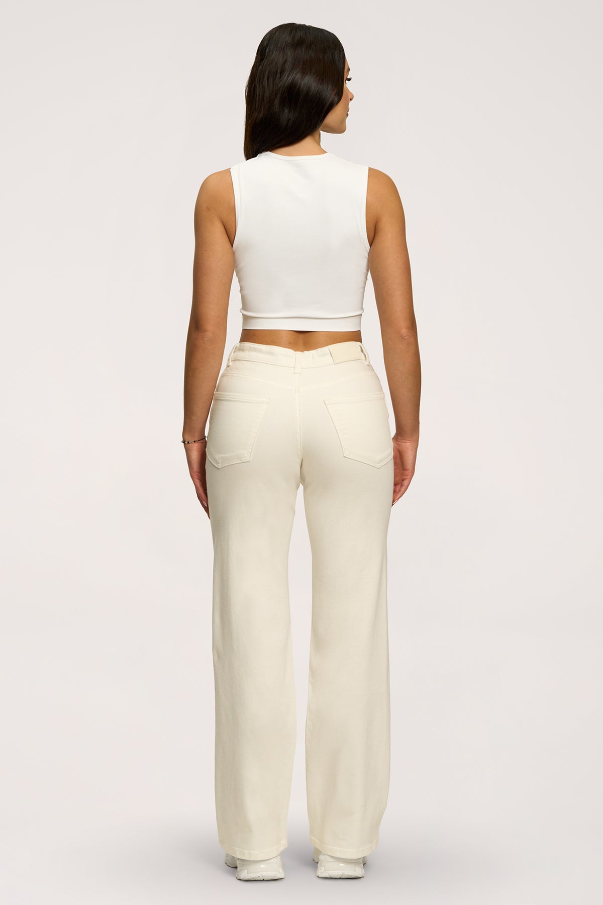Wide traperice s niskim strukom off white
