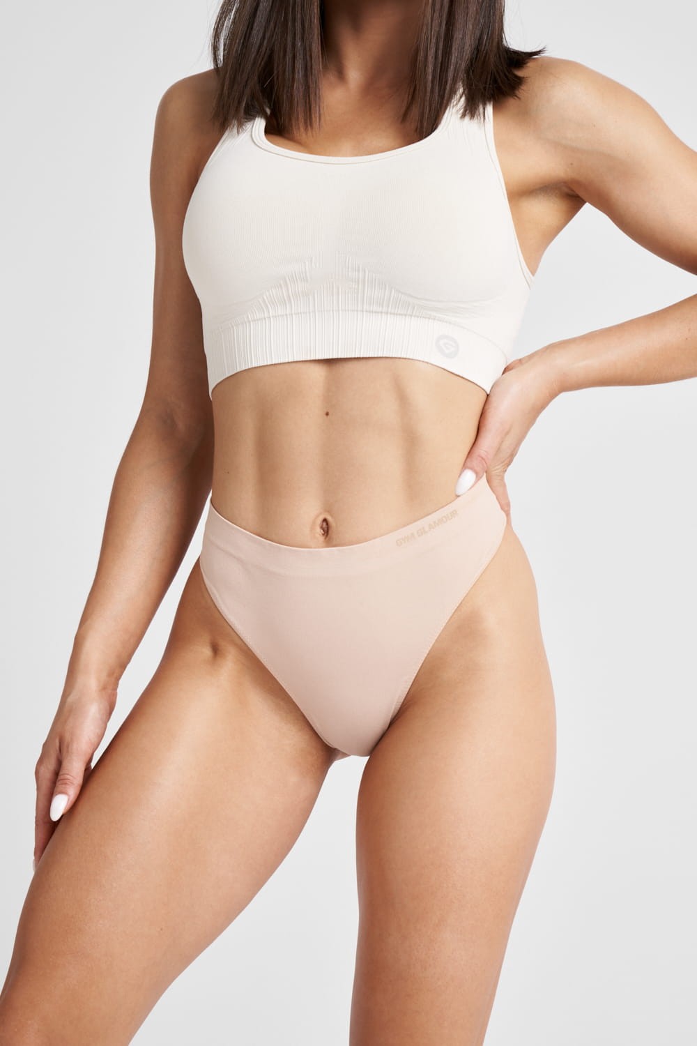 Tange nude