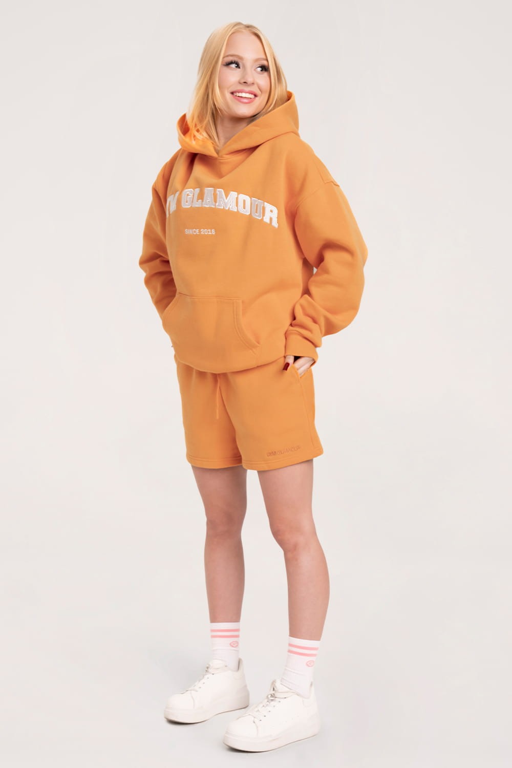 Kratke hlače od trenirke tangerine