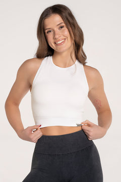 Top basic white