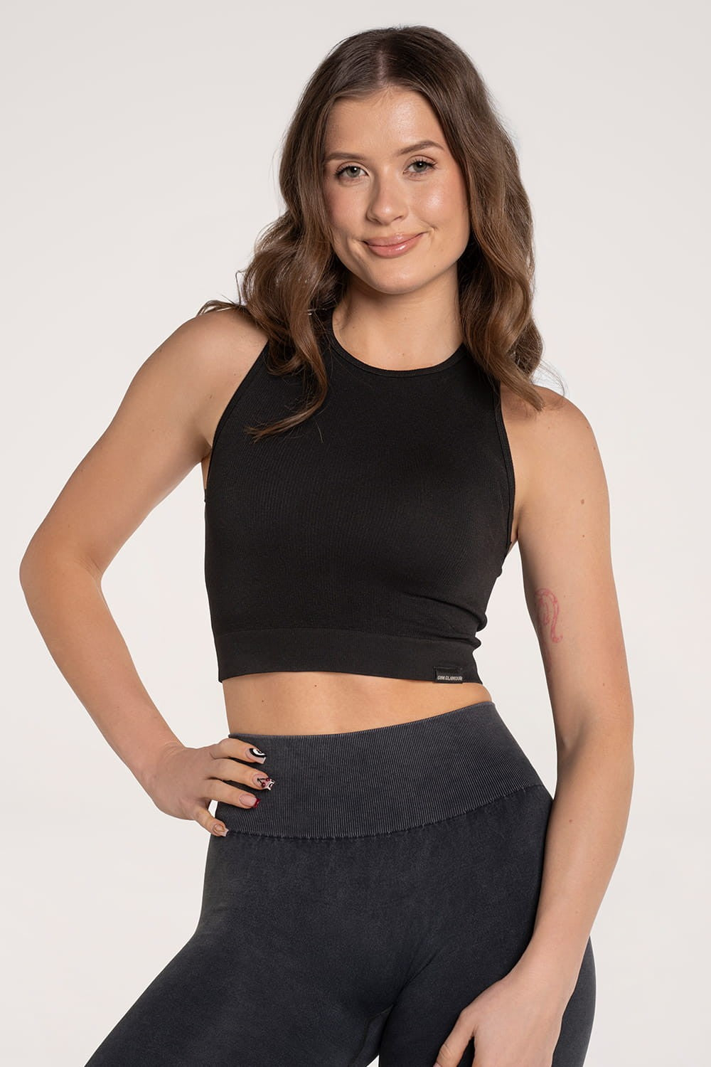 Top basic black