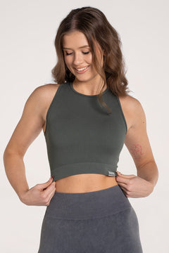 Top basic silver