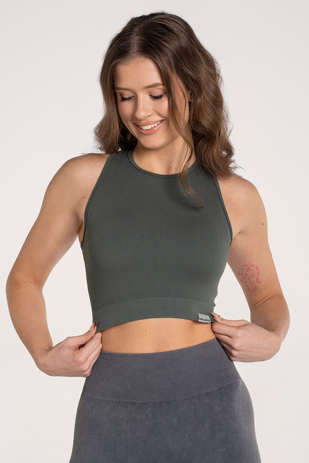 Top basic silver