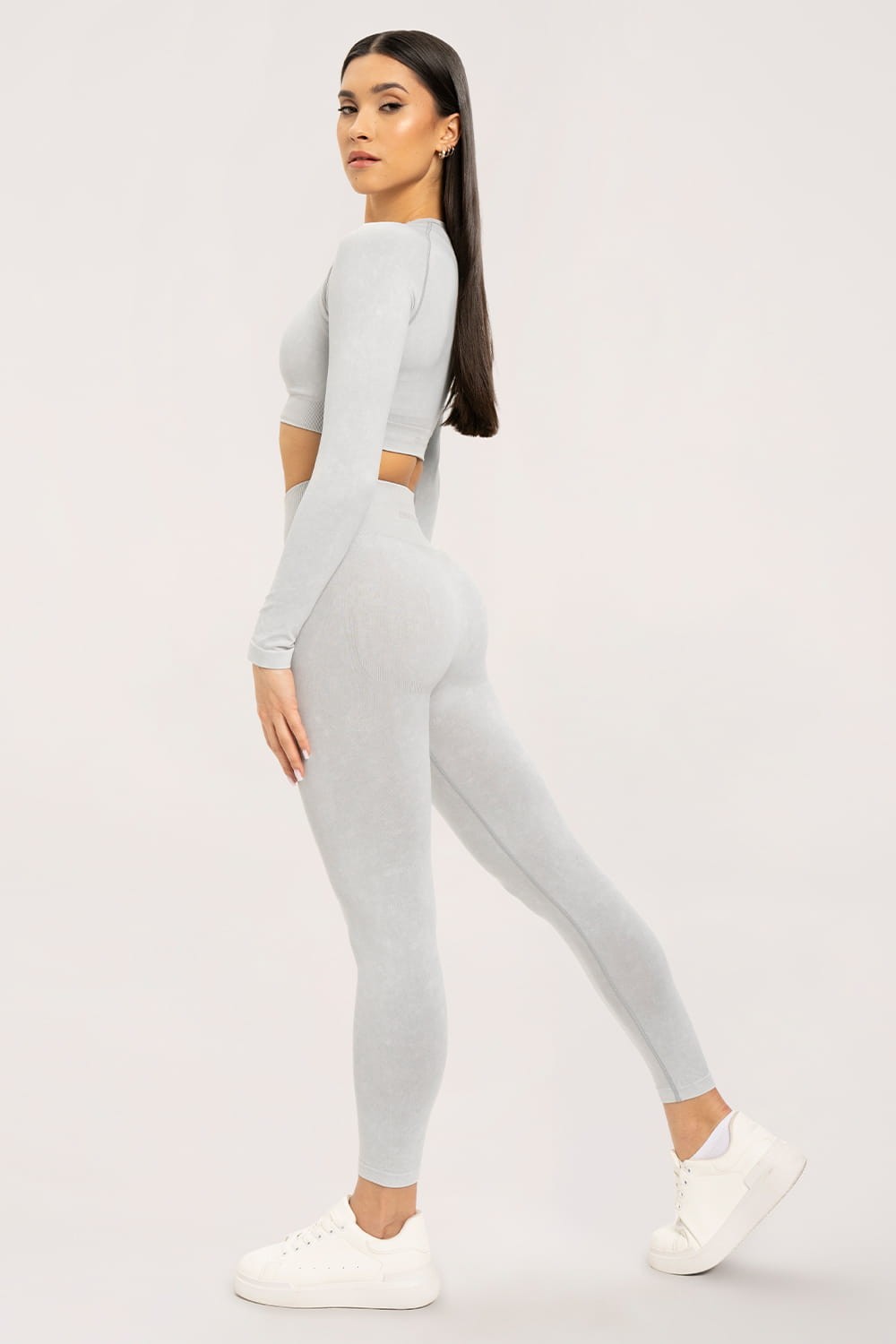 Isprane tajice white