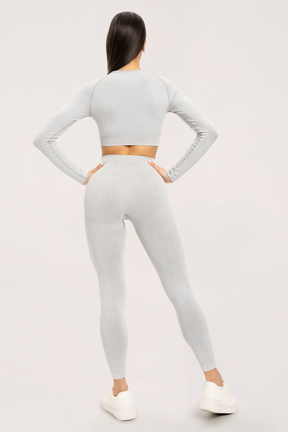 Isprane tajice white