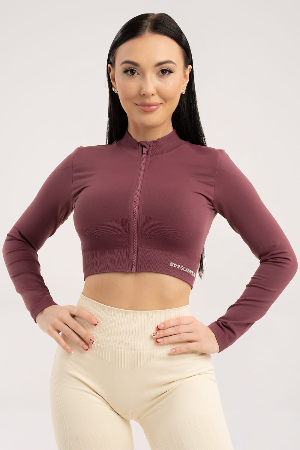 Bešavna dukserica na zatvarač cherry