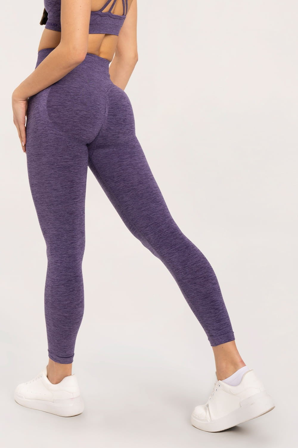 Seamless push up tajice plum