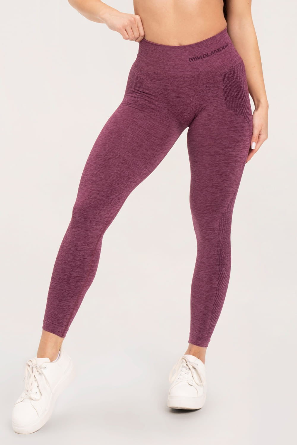 Tajice seamless cherry