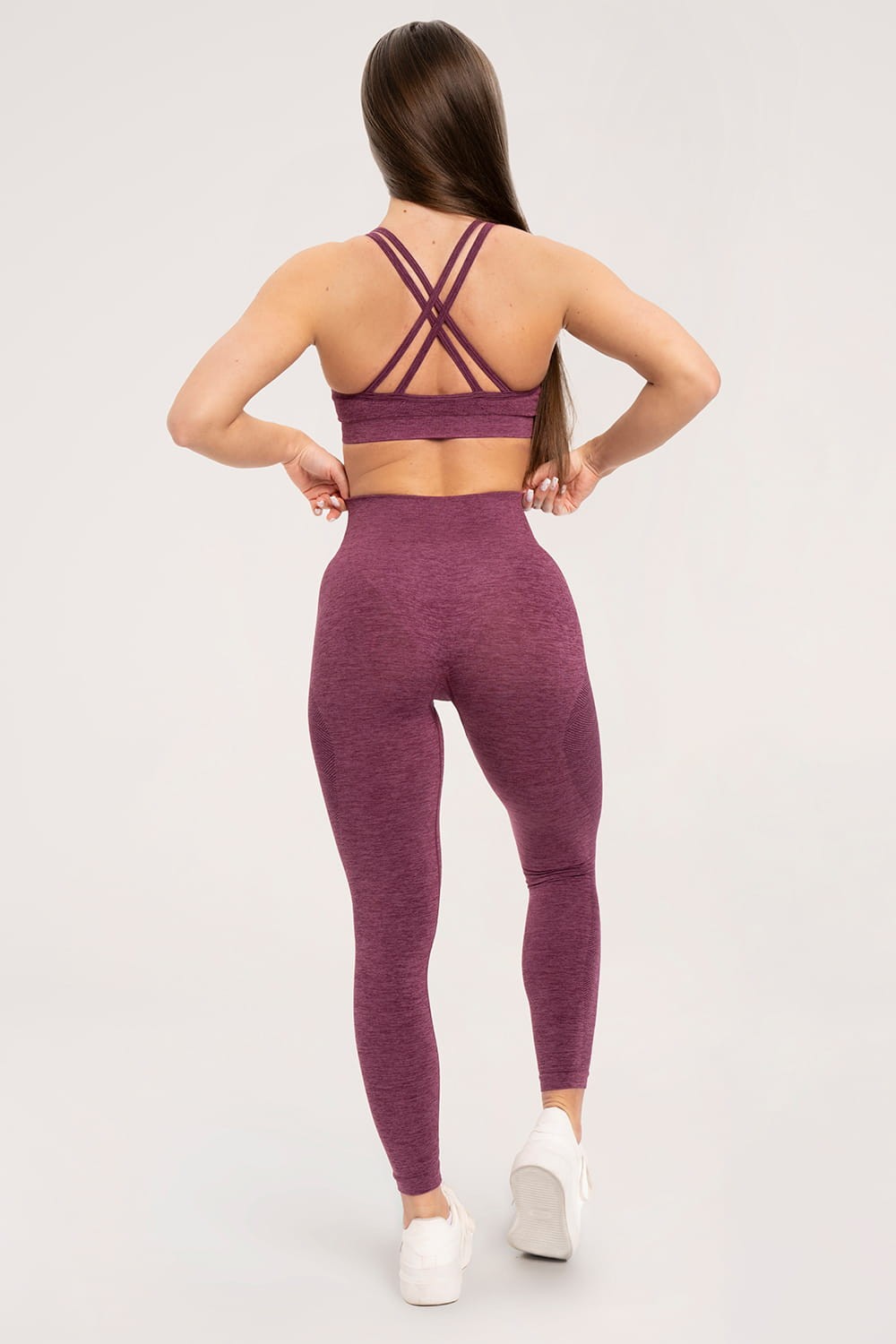 Tajice seamless cherry