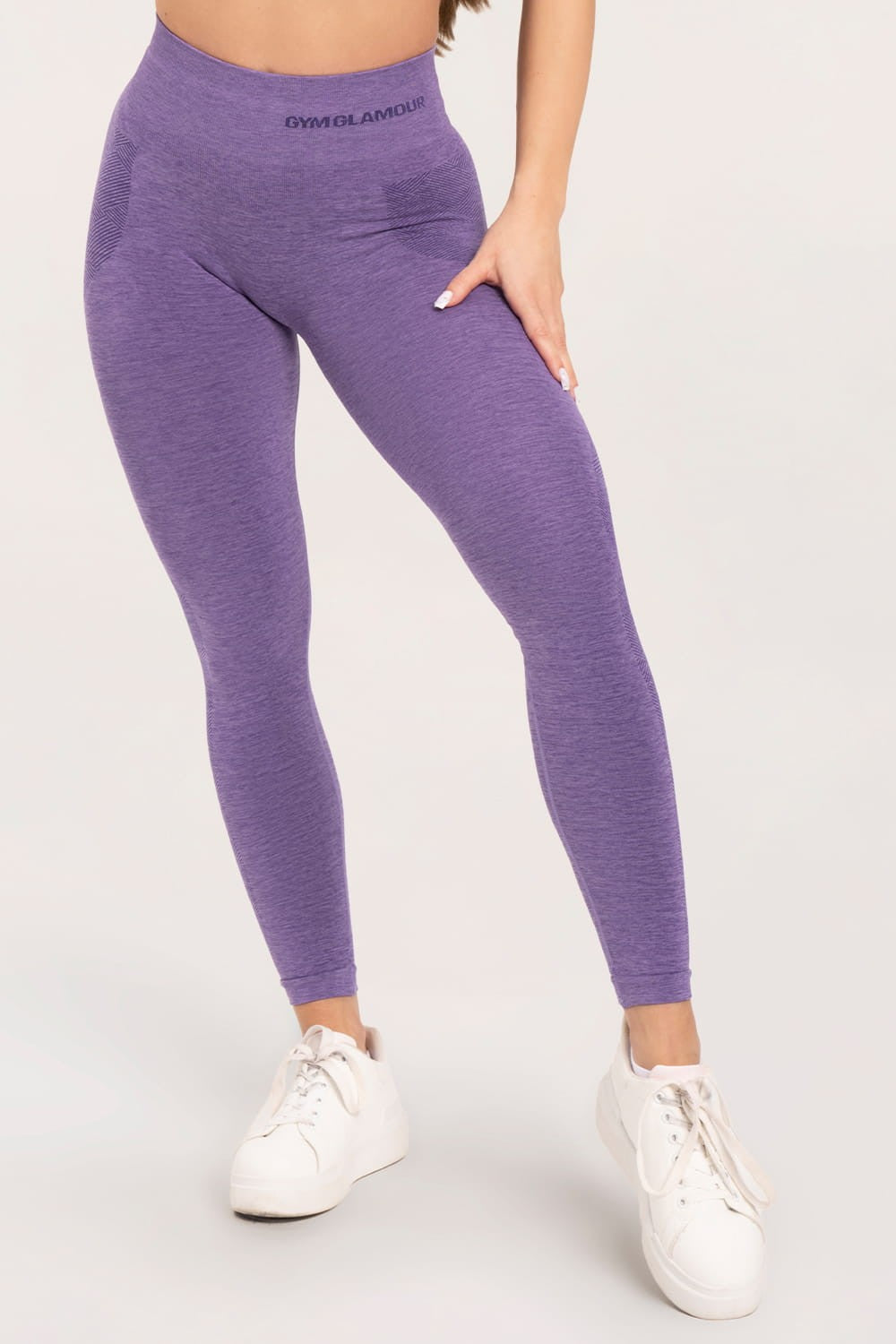 Tajice seamless violet