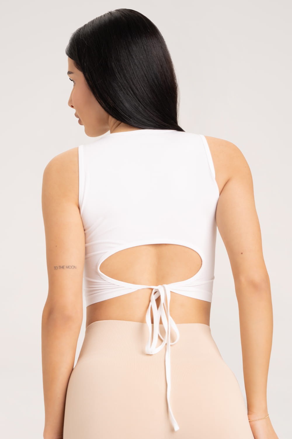 Top na vezanje white