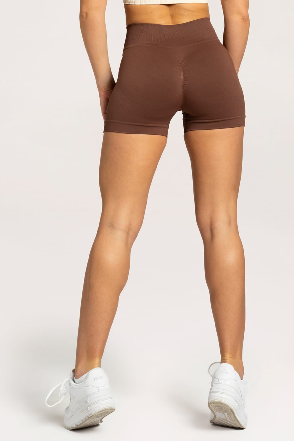 Kratke hlačice basic brown