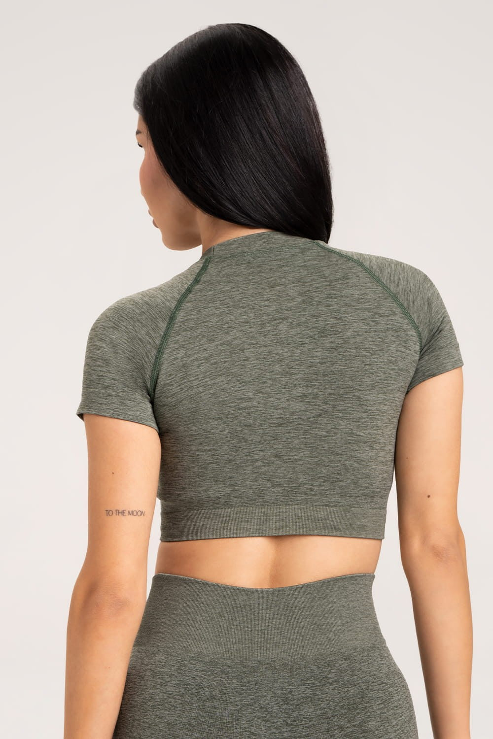 Seamless rashguard khaki