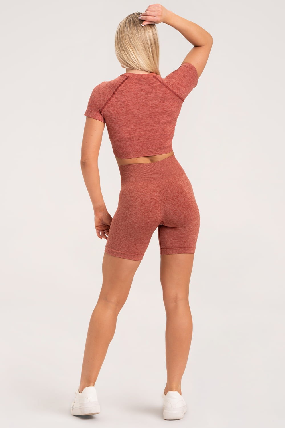 Seamless shorts cherry
