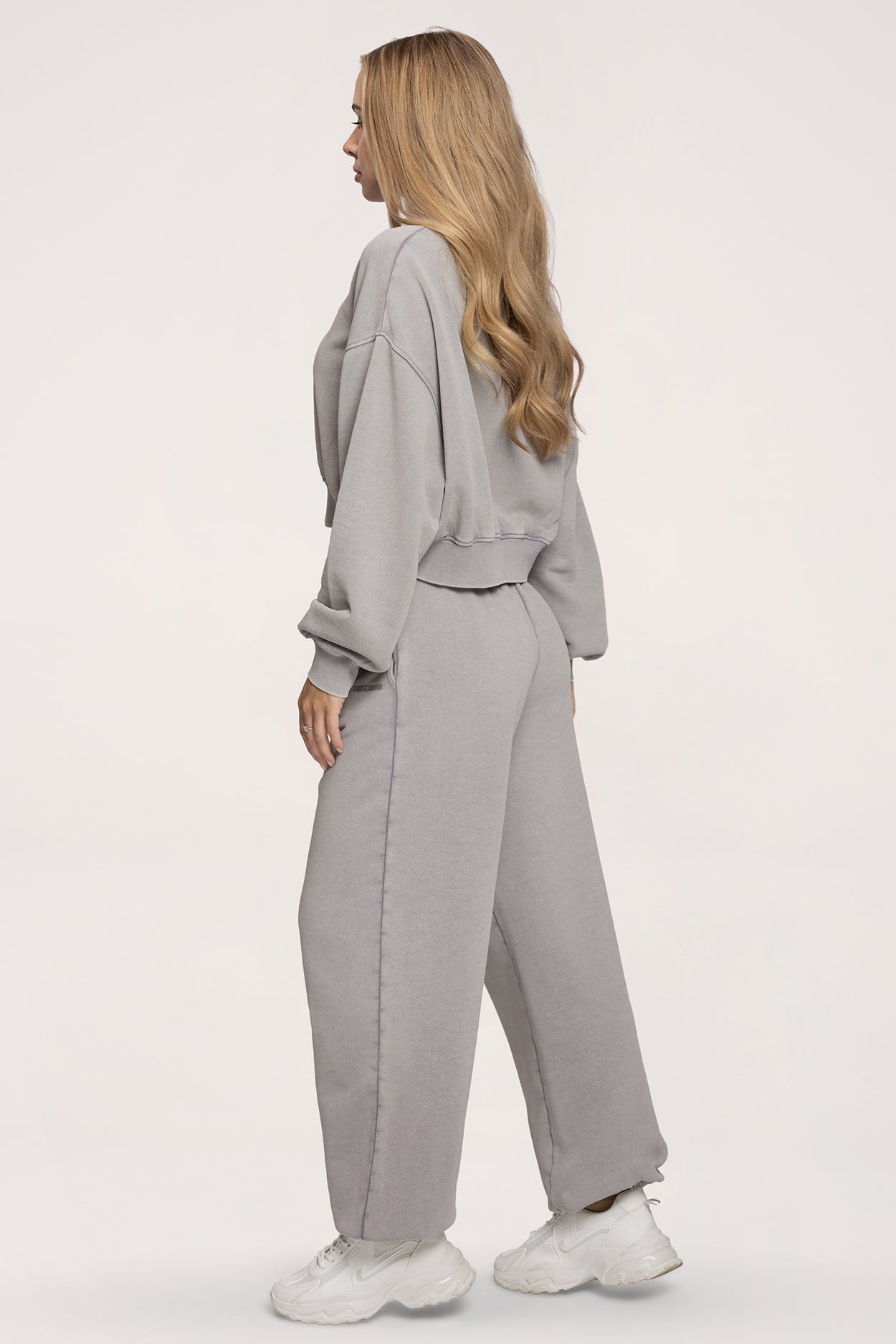 Trenirka s manžetom Easy light grey