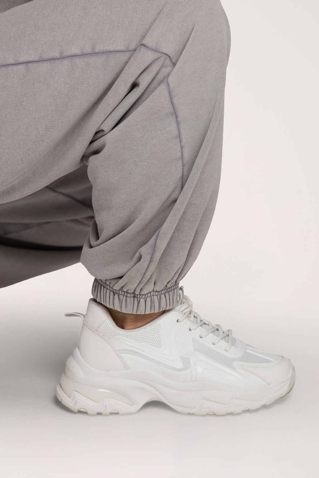 Trenirka s manžetom Easy light grey