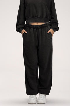 Trenirka s manžetom Easy black