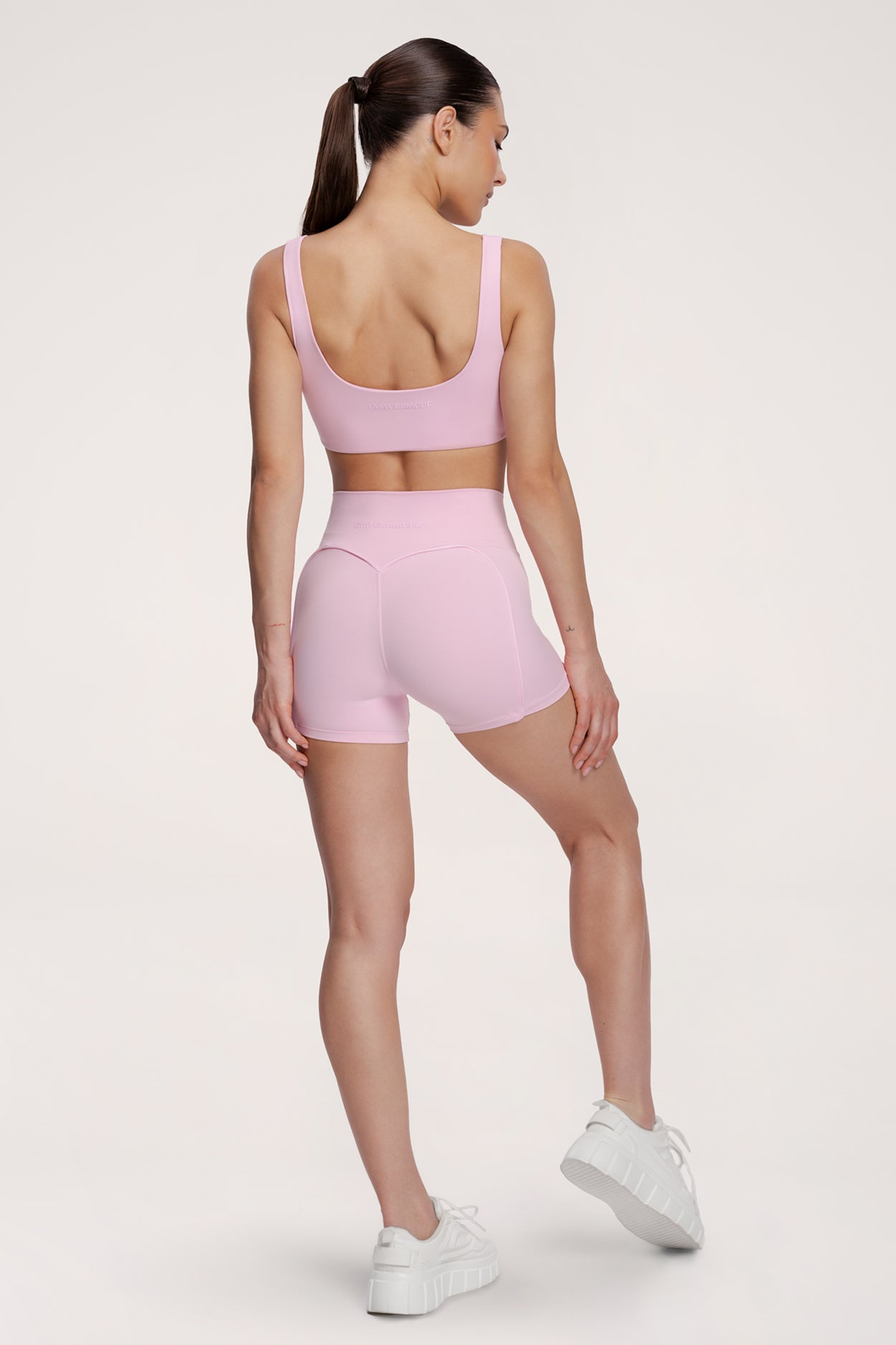 Kratke hlačice pilates era pink