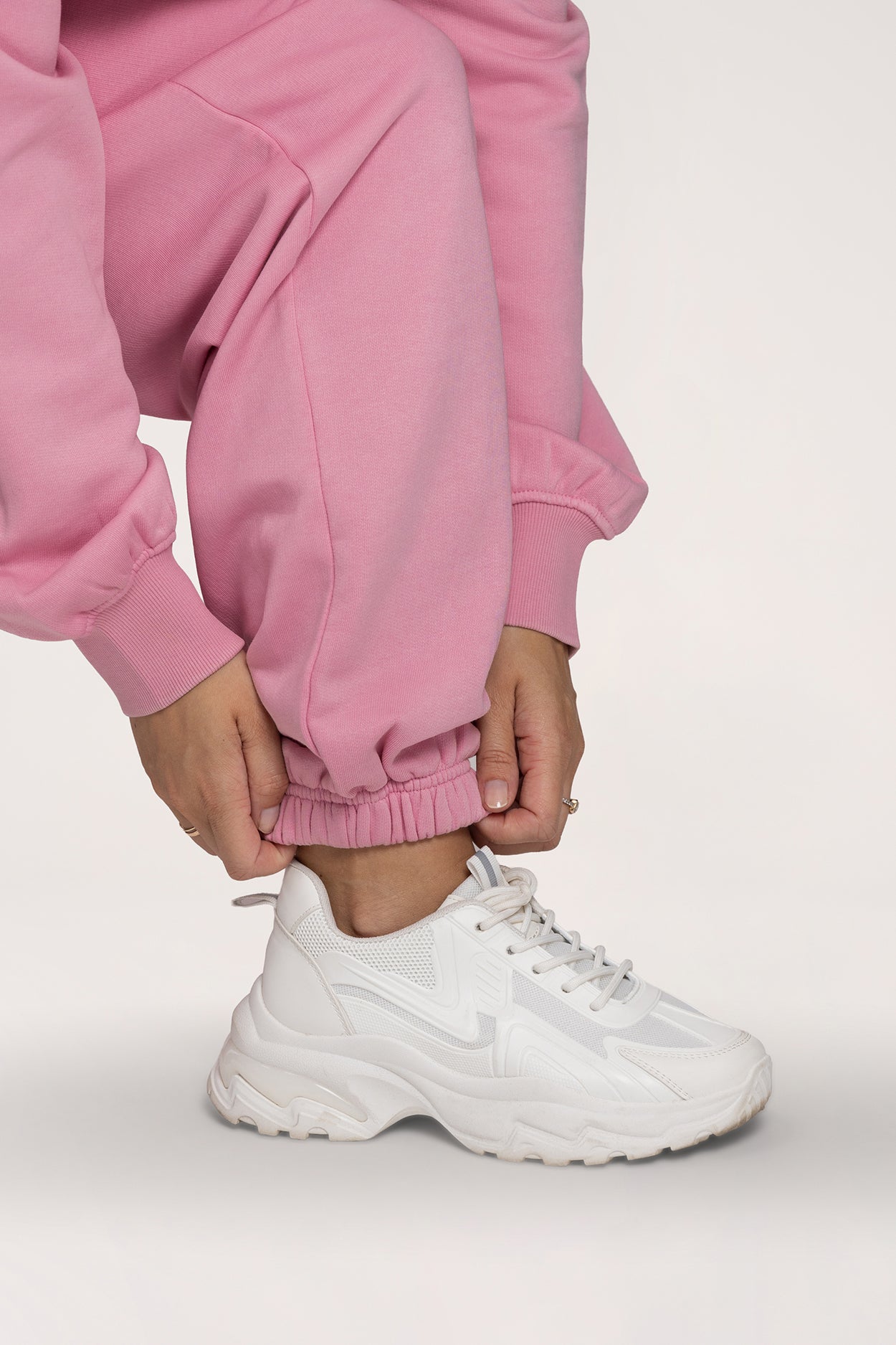 Trenirka s manžetom Easy light pink