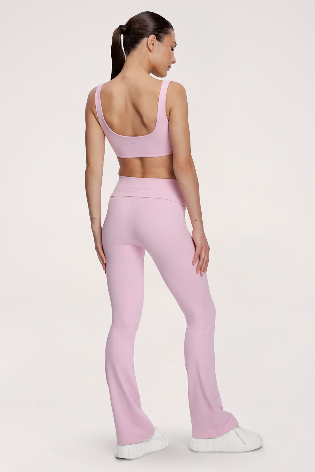 Zvonolike tajice pilates era pink