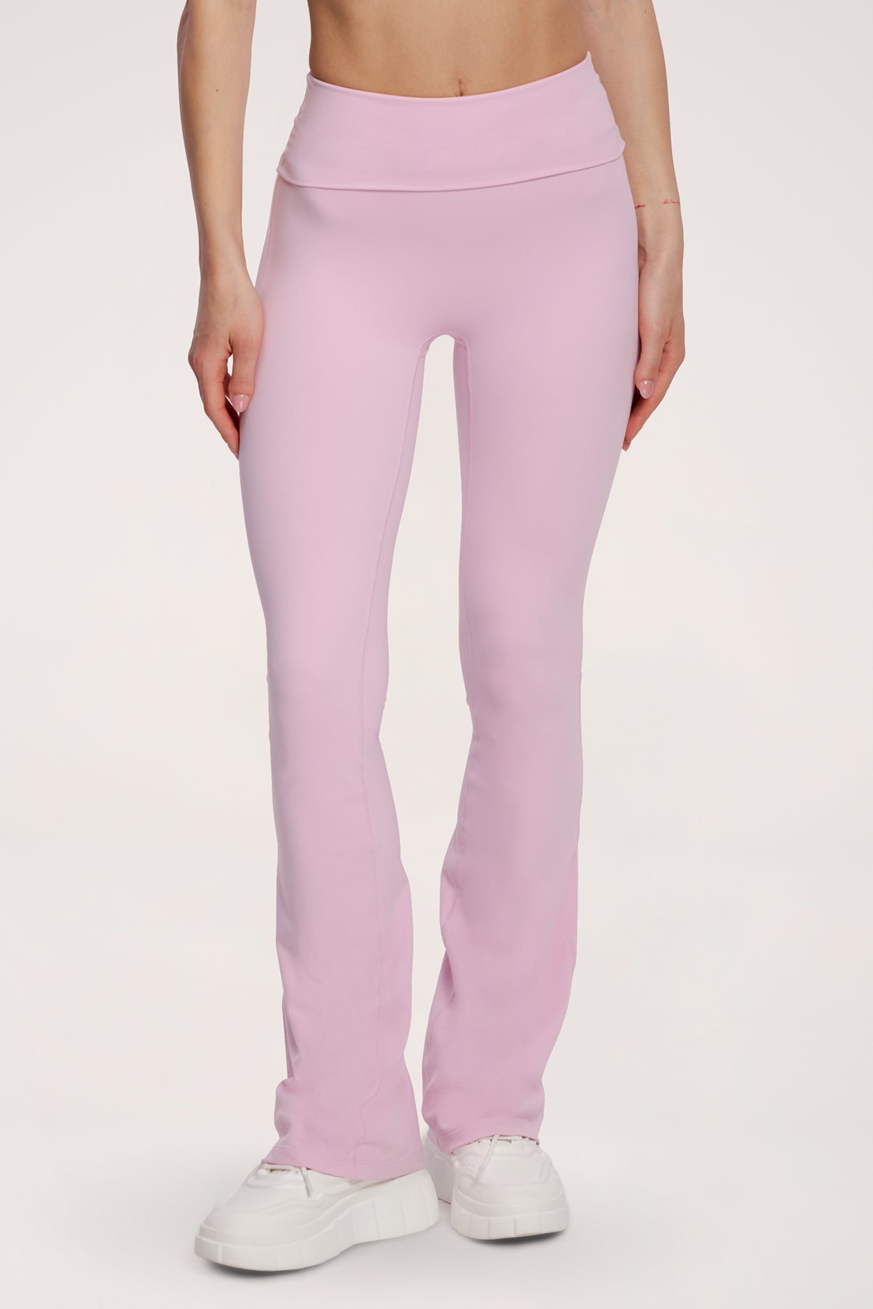 Zvonolike tajice pilates era pink
