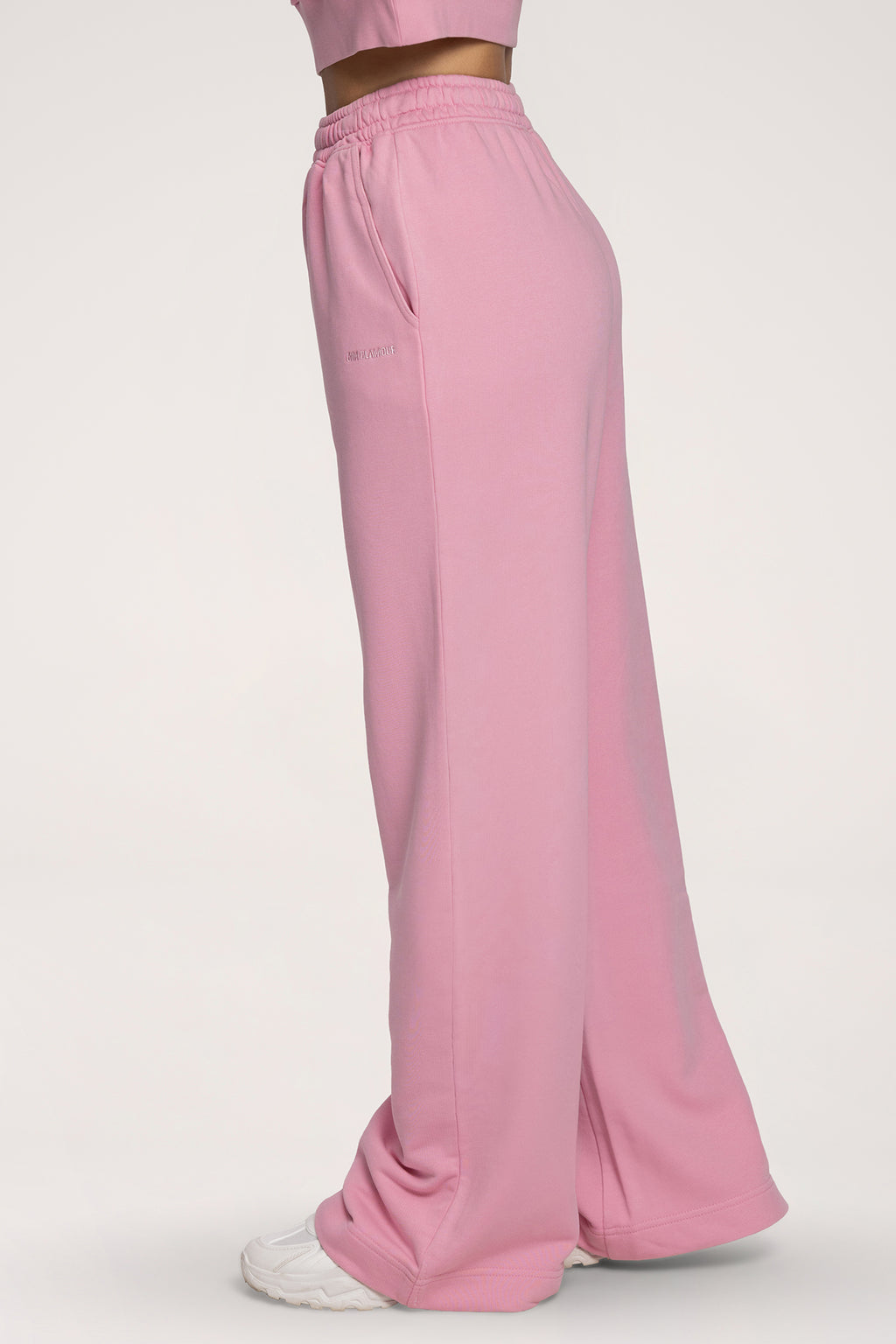Trenirka ravnog kroja Easy light pink