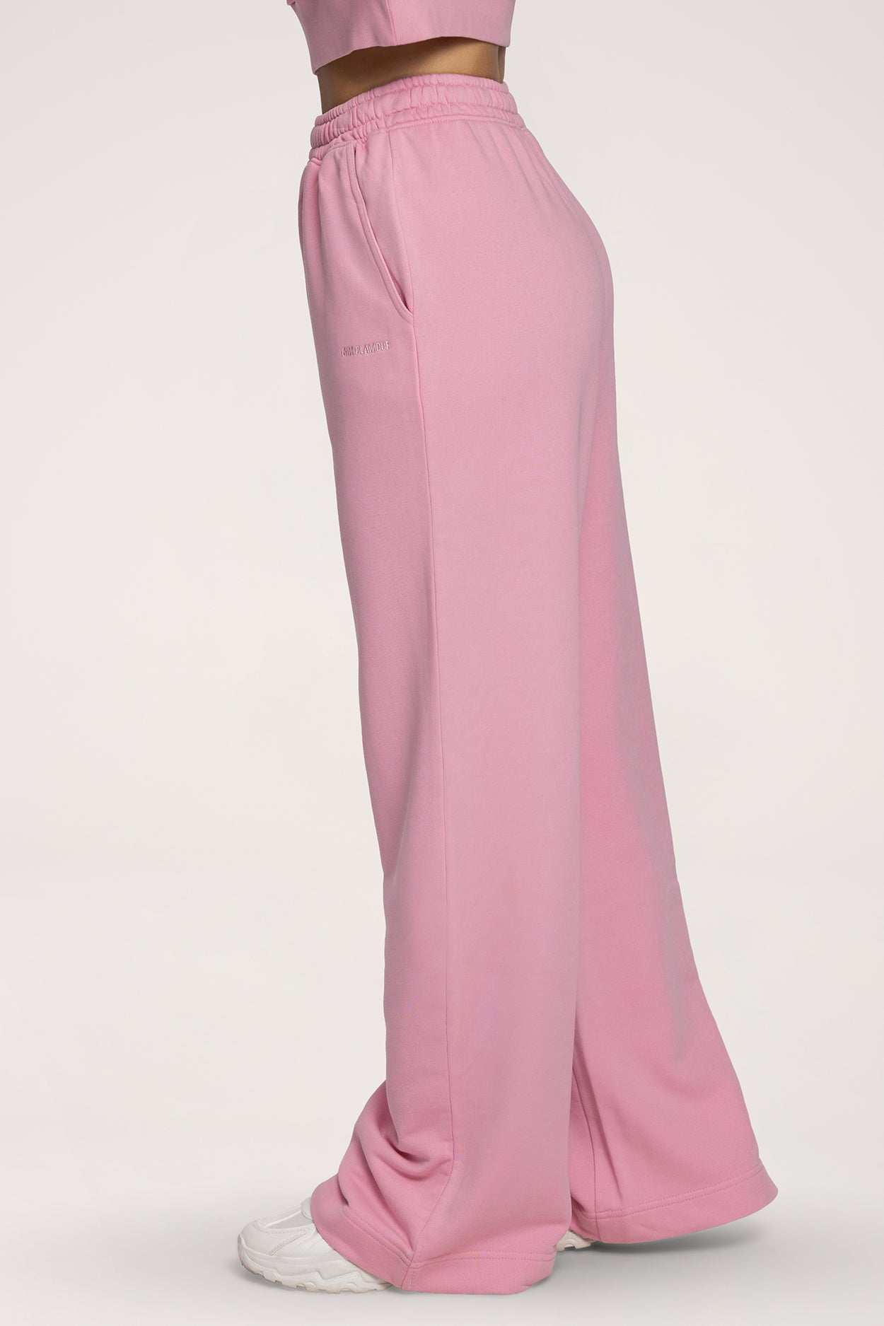 Trenirka ravnog kroja Easy light pink