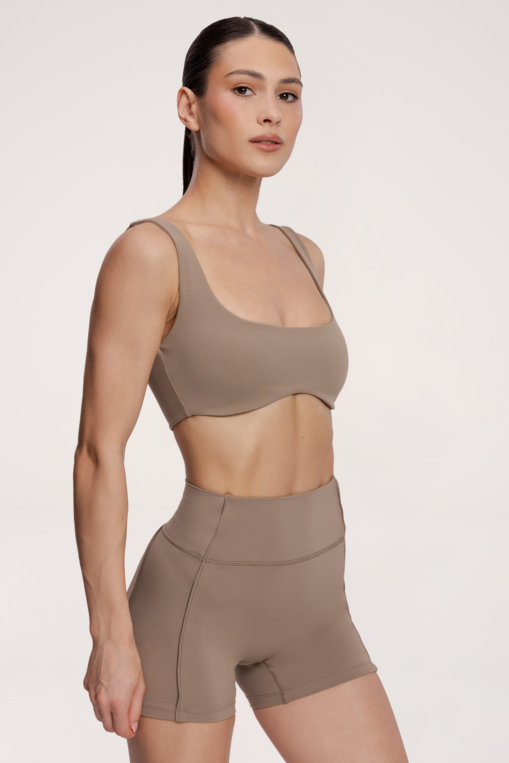 Grudnjak pilates era warm beige