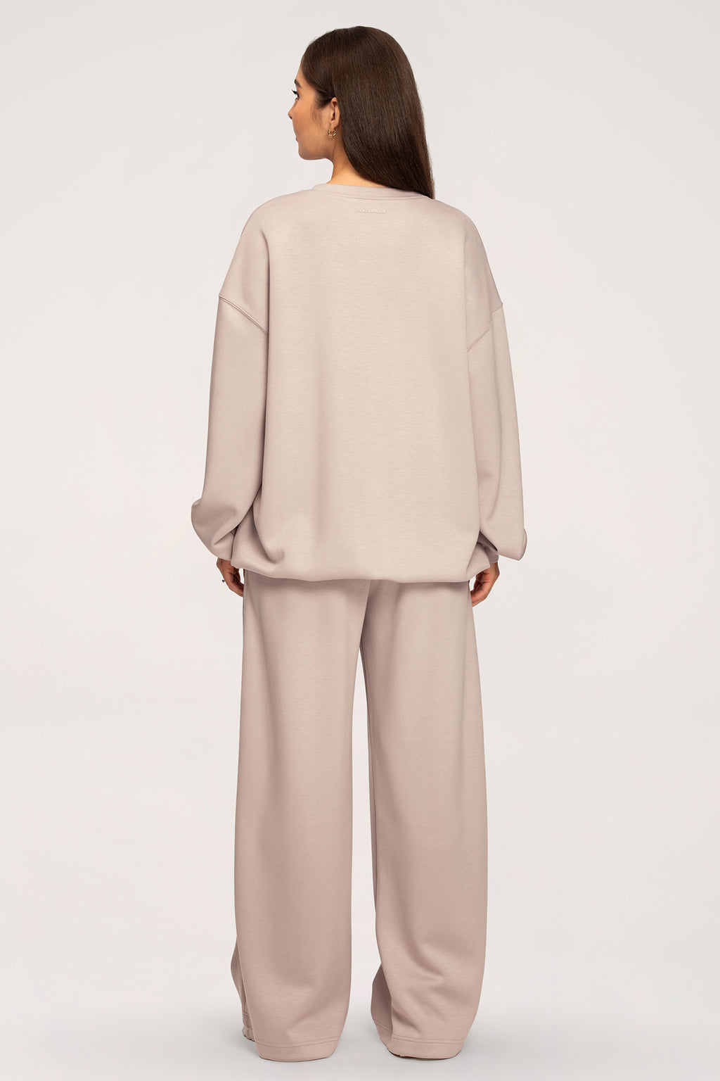 Hlače trenirke oversize UN1FORM beige