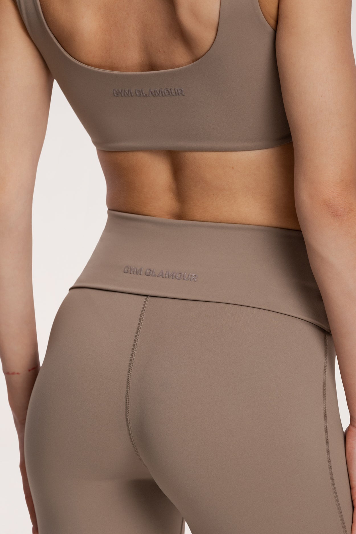 Zvonolike tajice pilates era warm beige