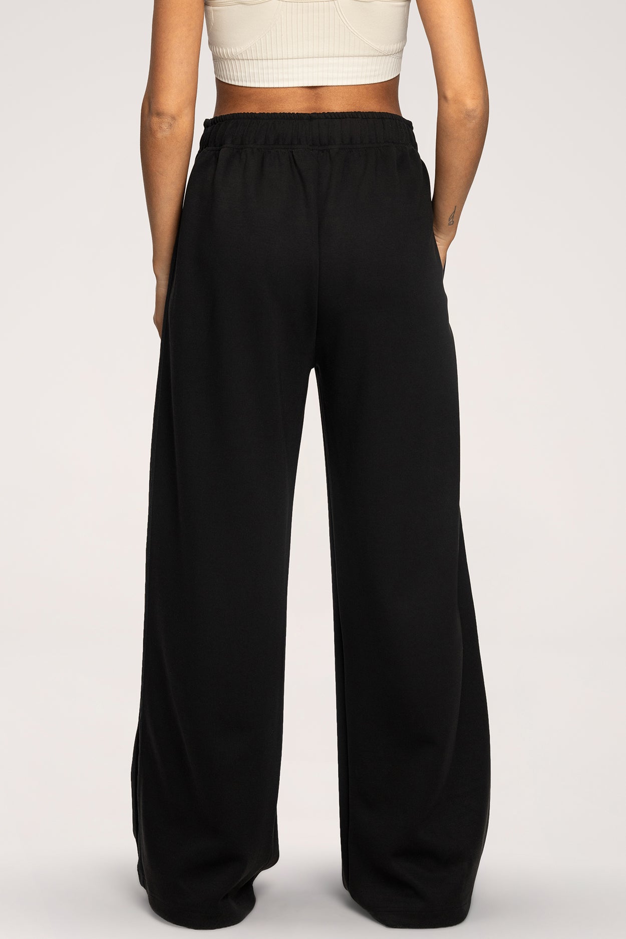 Hlače trenirke oversize UN1FORM black