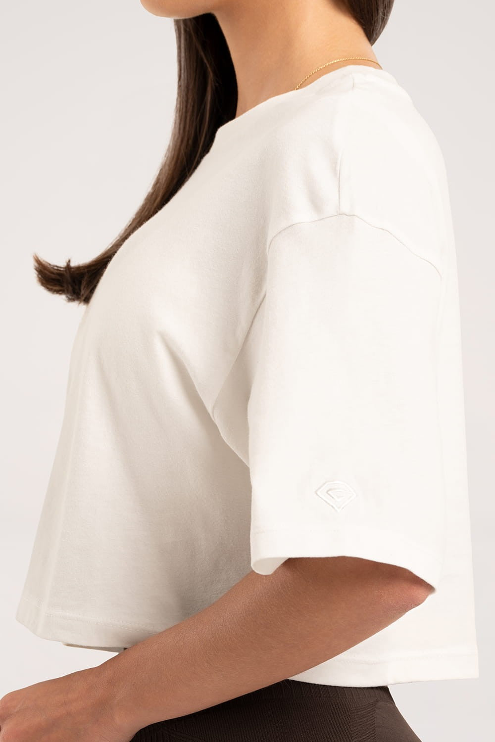 Crop majica off white