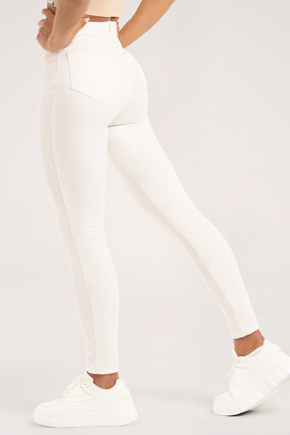 Skinny traperice off white